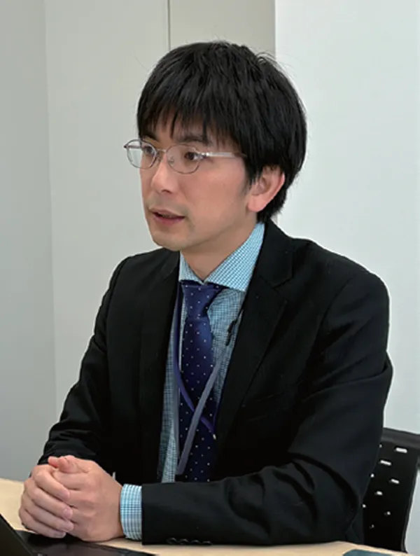 ご担当の三木様（大阪本社にて）